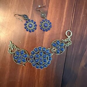 Charming Charlie Blue and Gold Bracelet Set